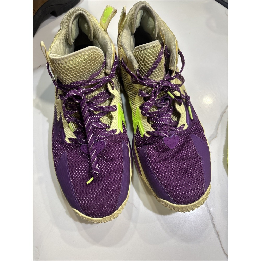 Size 12 - Adidas Dame 8 Dame Time